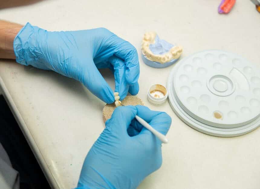 Finding the best dental implant prices in your zip code