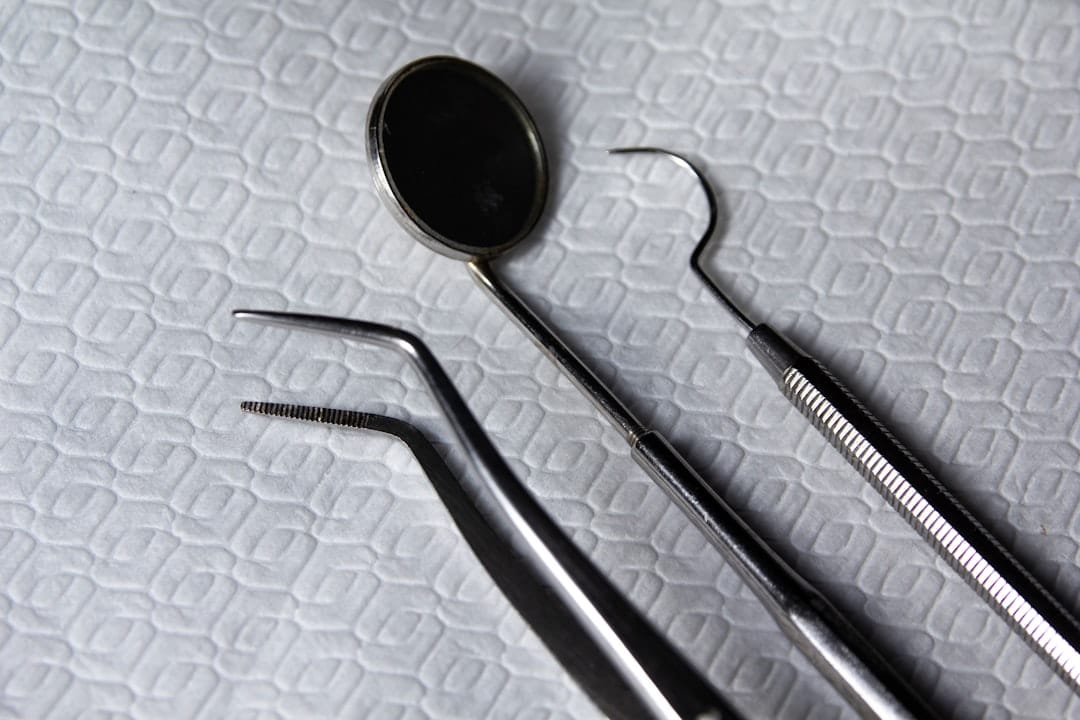Get Your Shine On with Professional Scaling and Polishing